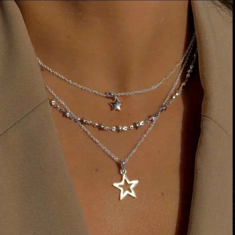 Stylish Triple Star Necklace